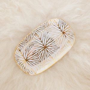 NWT Talianna Lilypad Catchall Tray